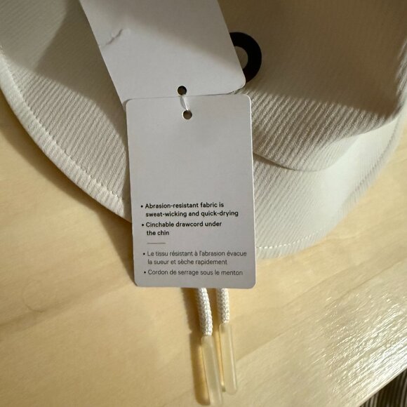 NWT Lululemon Off-White Bucket Hat - Picture 7 of 8